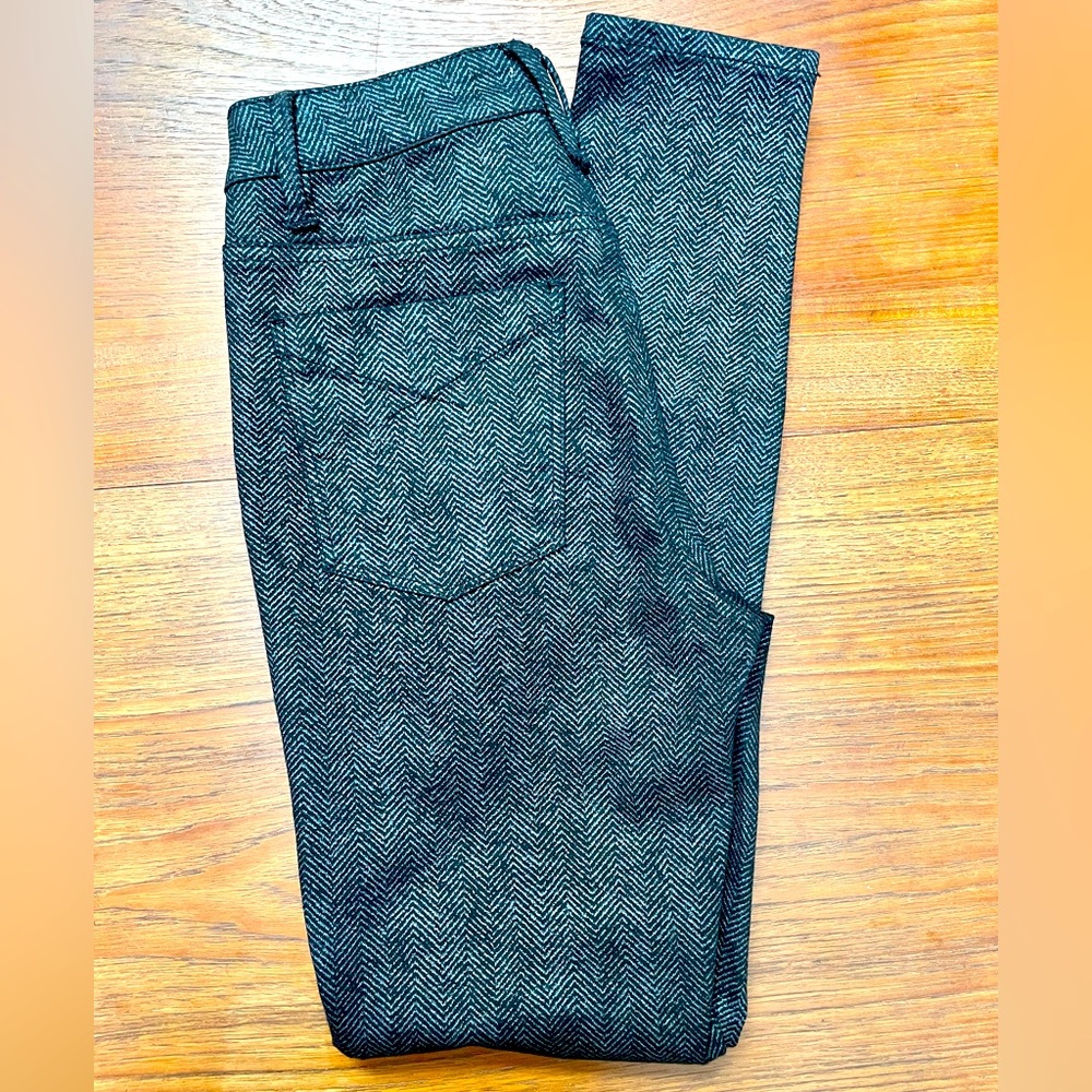 Unpublished Black and Metallic Silver Herringbone Pants NWOT Sz 25